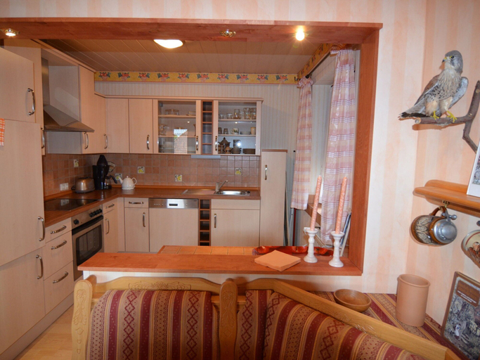 Private kitchen 5, Quaint Apartment in Zeil am Main With Terrace, Haßberge