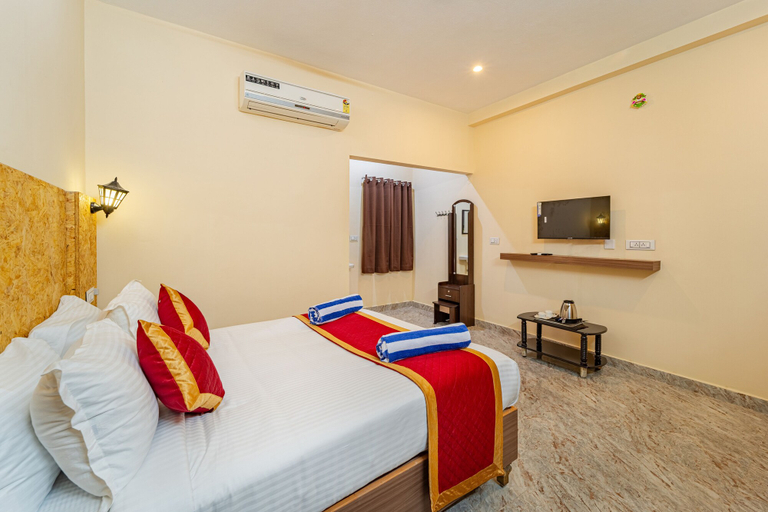 Bedroom 3, De Jardin Resort Pondicherry with Swimming Pool, Viluppuram