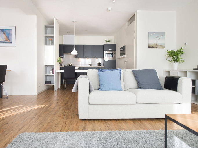 Others 5, Two Room Apartment Overlooking the Harbor, The Hague