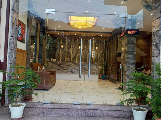 Exterior & Views 2, Hotel Natures View, Kangra