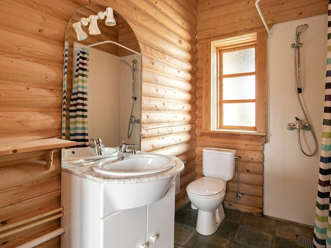 Bathroom 4, Ho Feriecenter, West Jutland South, Denmark, Varde