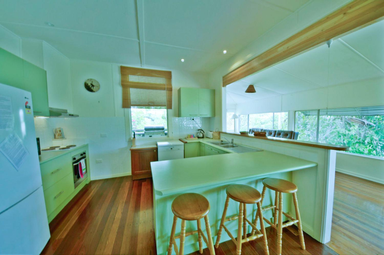 Rosemaree, 24 East Street, Kempsey