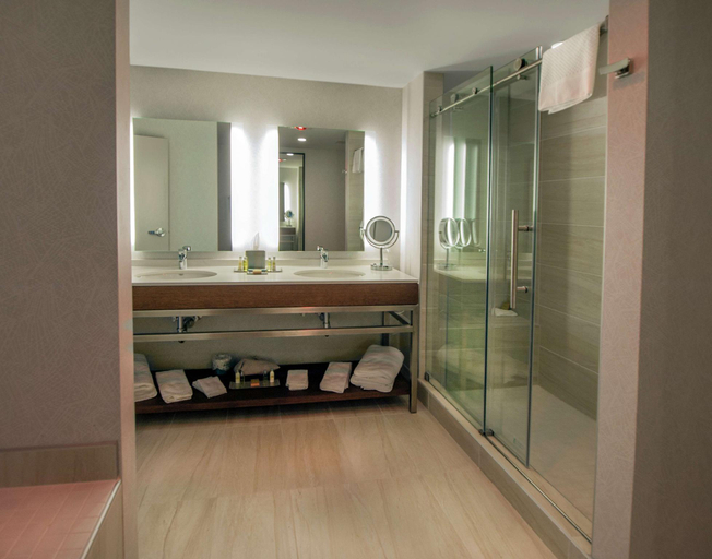 Bathroom 8