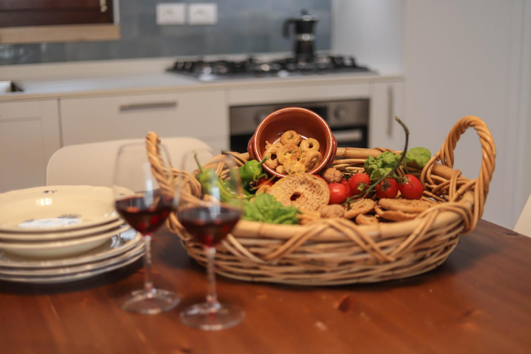 Food & Drinks 4, TD Villa Luna Trulli with Large Pool, Bari