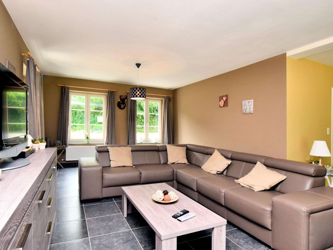 Others 4, Holiday Home in Hastiere Near Forest, Namur