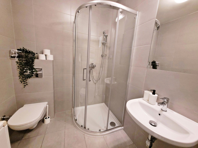 Bathroom 3, DReAM Post Aparthotel, Kraków City
