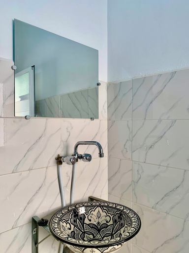 Bathroom 3, Ocean Surf House, Agadir-Ida ou Tanane