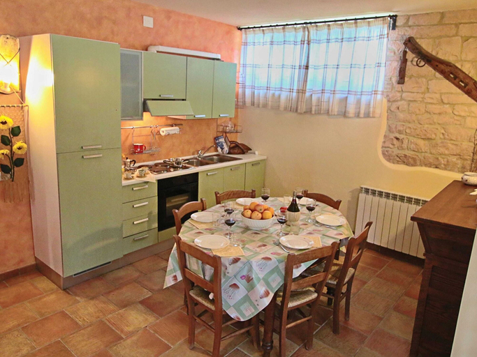 Others 5, Large Holiday Home in Cagli With Pool, Pesaro E Urbino