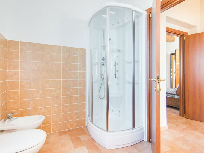 Bathroom 4, Inviting Farmhouse in Appenines With Covered Swimming Pool, Pesaro E Urbino