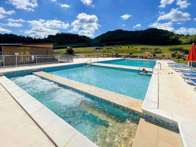 Others 5, Welcoming Holiday Home in Urbania With Pool, Pesaro E Urbino