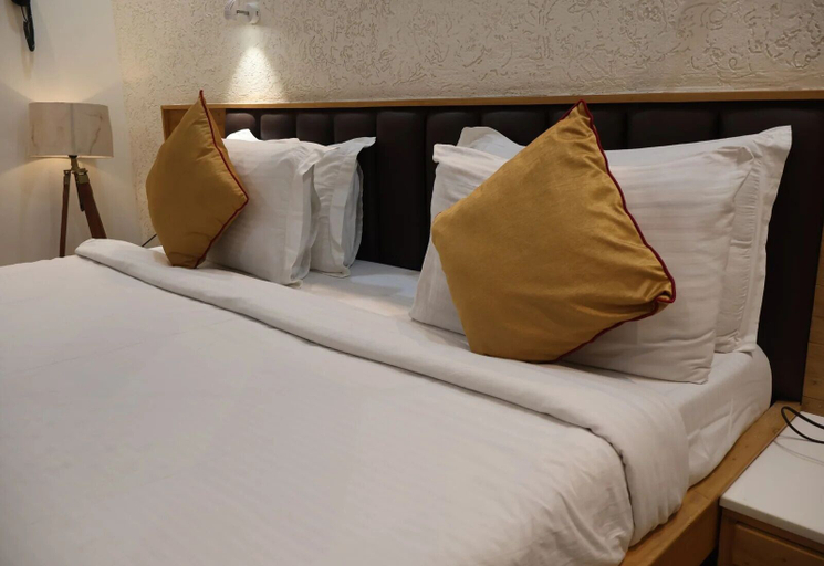 Bedroom 4, Stoneberry Resorts, Deoghar