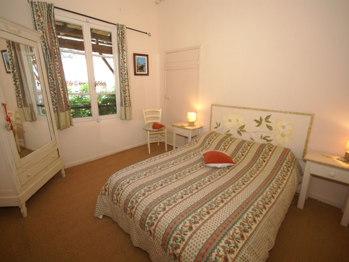 Bedroom 3, Lovely House With Grass Garden, Shared Swimmingpool, Next to the River Ardeche, Ardèche
