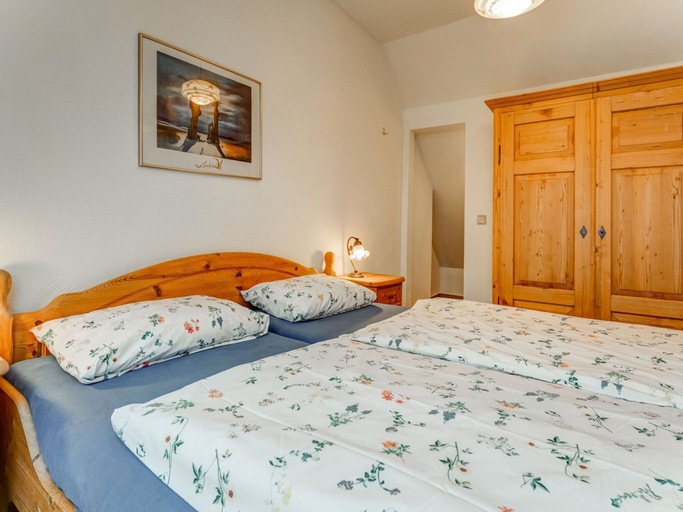 Room 4, Modern Apartment in Reifferscheid with Garden, Euskirchen
