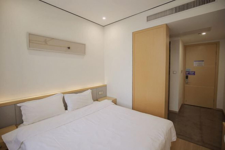 Bedroom 3, Jiumuju Hotel, Huzhou
