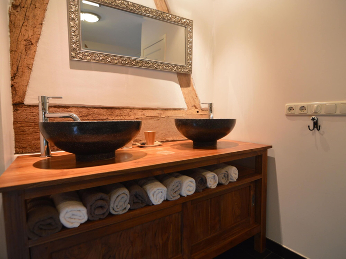 Bathroom 3, Stunning Holiday Home Near Forest in Slenaken, Gulpen-Wittem
