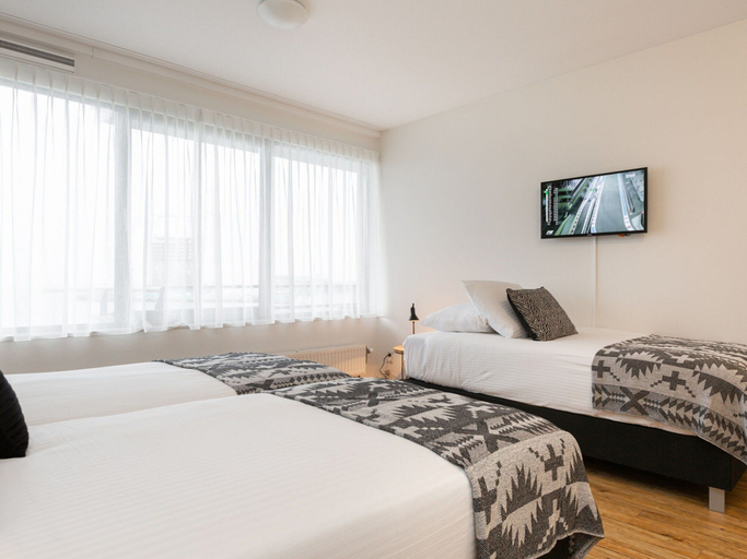 Bedroom 3, Luxury 3 Room Apartment in Scheveningen, The Hague