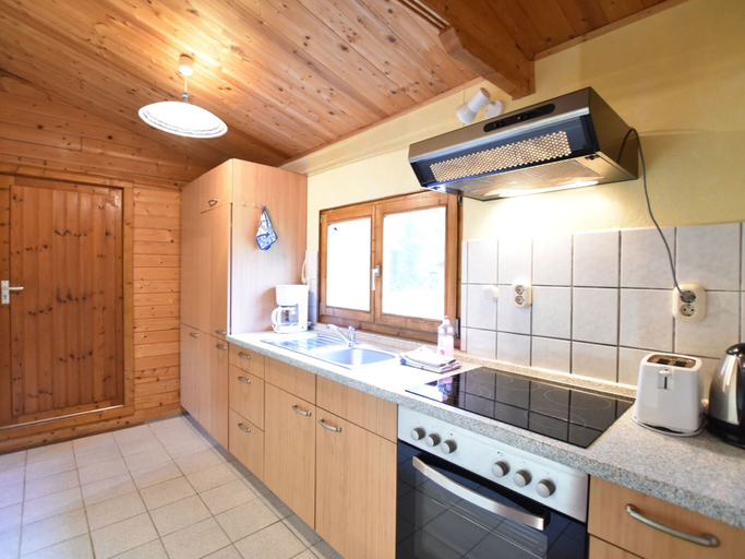 Others 5, Modern Apartment in Elmenhorst near Sea, Nordwestmecklenburg