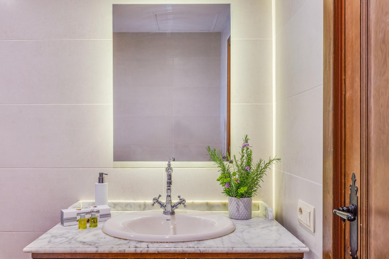 Others 2, Masia Ventanell Luxury villa near Barcelona, Barcelona