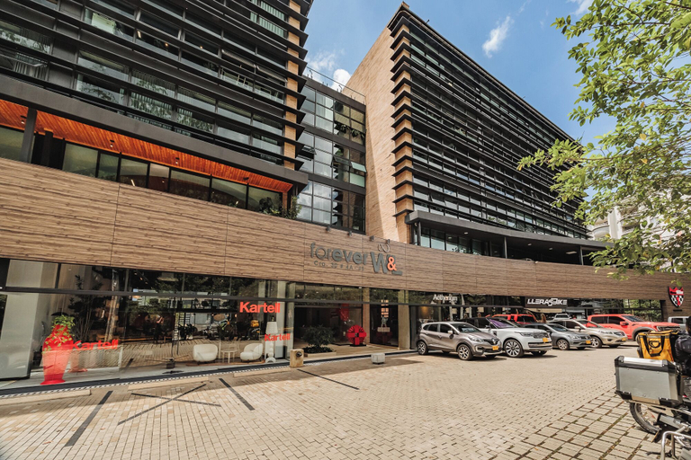 Exterior & Views, Forever W&L Building, Medellín