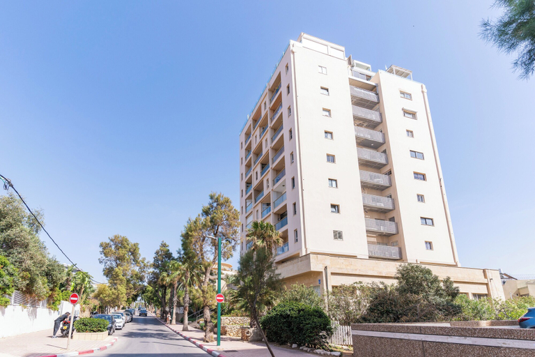 Exterior & Views 2, Herzliya Seaside Charming Home by Sea N' Rent
