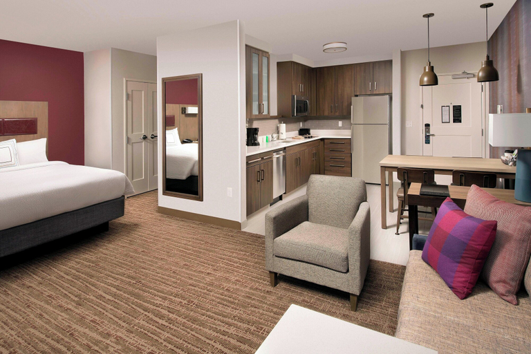 Bedroom 3, Residence Inn by Marriott Baltimore Owings Mills, Baltimore