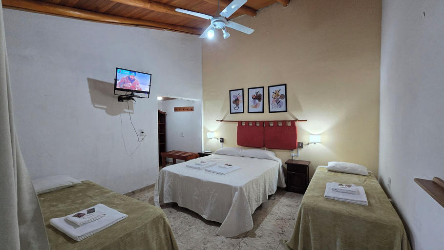 Bedroom 3, Arenas Blancas, Federación