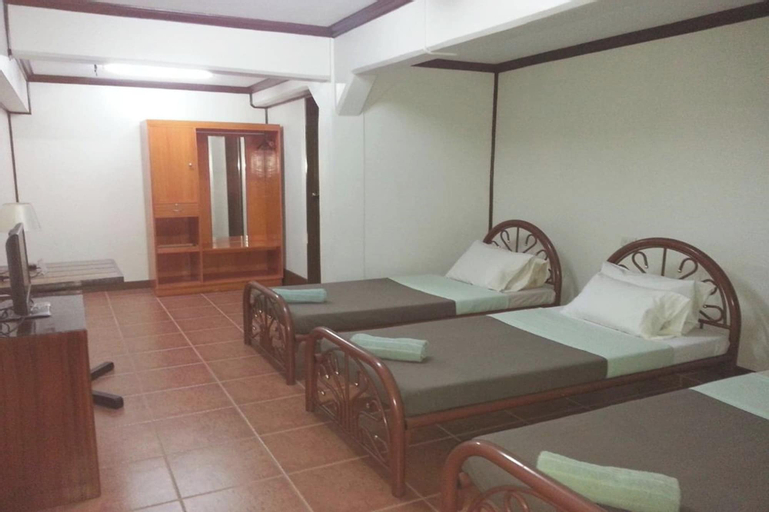 Bedroom 25