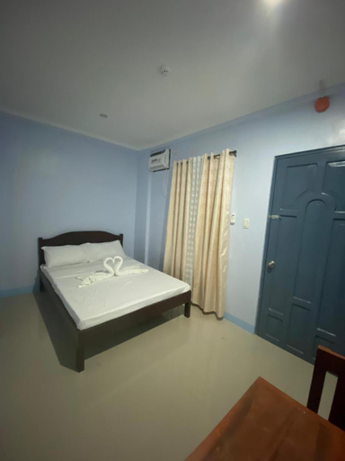 Others 4, Althea Apartelle, Moalboal
