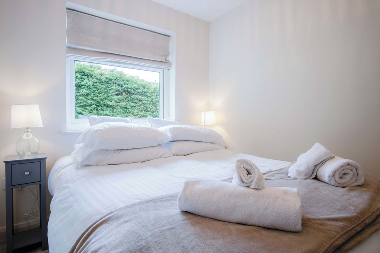 Bedroom 3, Bayview 3 - 2 Bedroom - Bayview Oxwich, Swansea