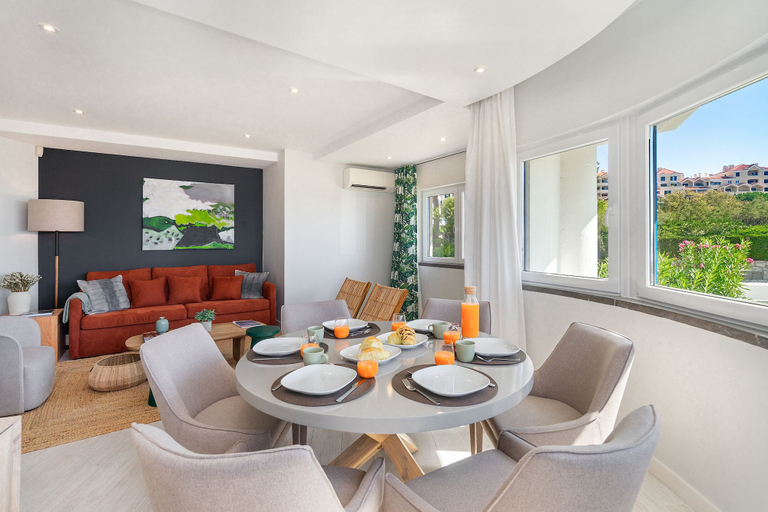 Others 5, Cascais Coastline Atlantic Gardens W/Ac, Parking & Sea View, Cascais