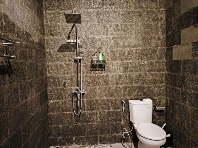 Bathroom 5, Roberto Suites Ubud View by EPS, Gianyar