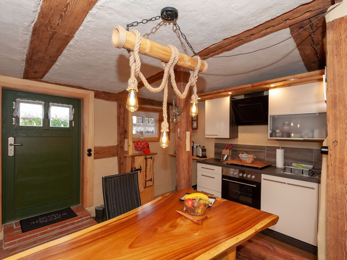 Private kitchen 5, Attractive Holiday Home in Ahlbeck With Terrace, Vorpommern-Greifswald