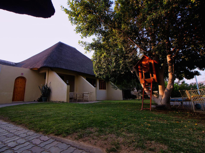 Others 3, Uitkyk Guest Farm, Karibib