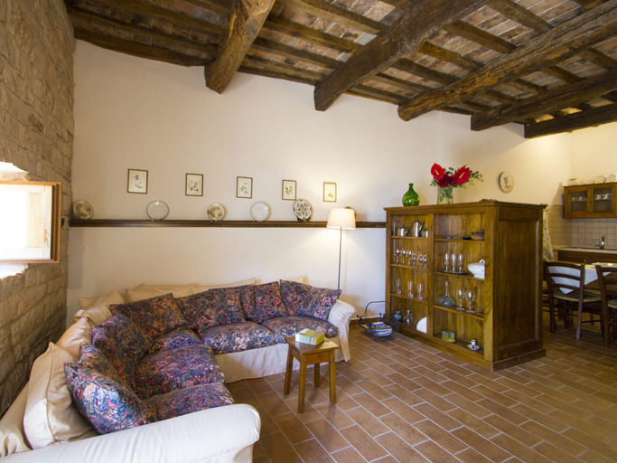 Living room 2, Graceful Holiday Home in Acqualagna With Swimming Pool, Pesaro E Urbino