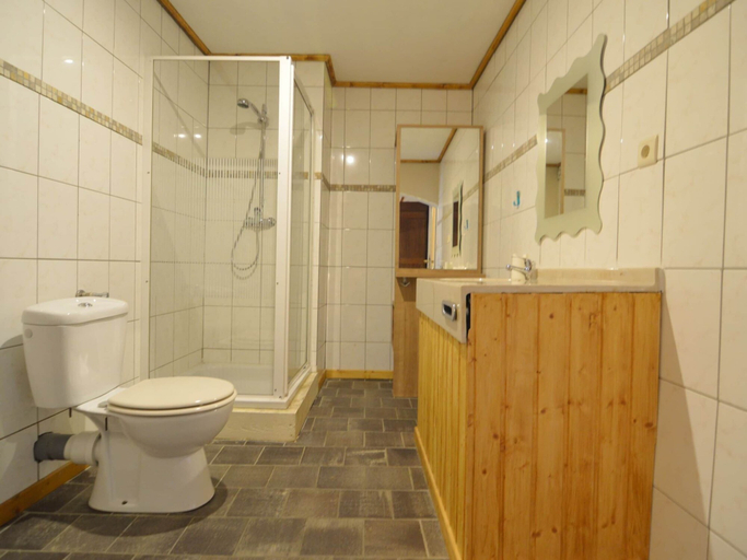 Bathroom 4, Lovely House With Much Luxury and Comfort, Liège