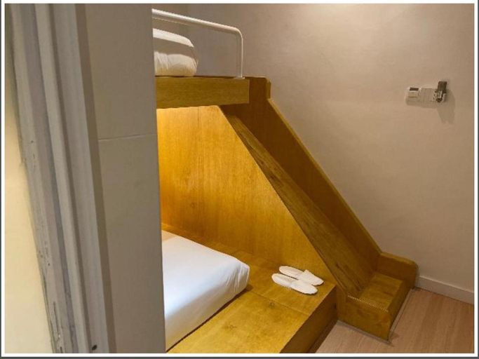 Bathroom 3, Double H Boutique Hotel, Kuala Terengganu