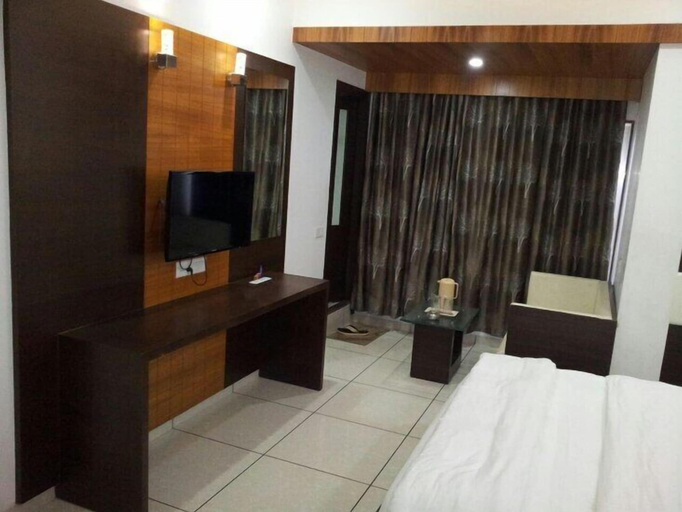 Others 2, Hotel Apex Inn, Valsad