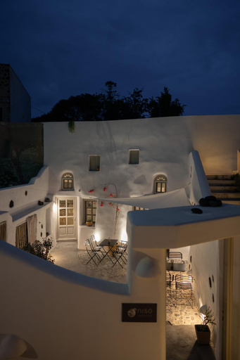 Others 3, Niso Cave Suites, South Aegean