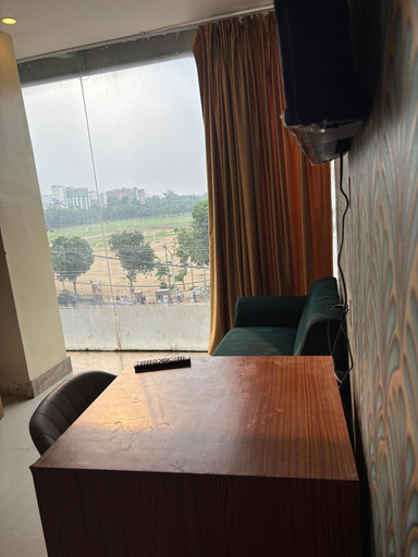 Others 5, Hotel New India, Patna