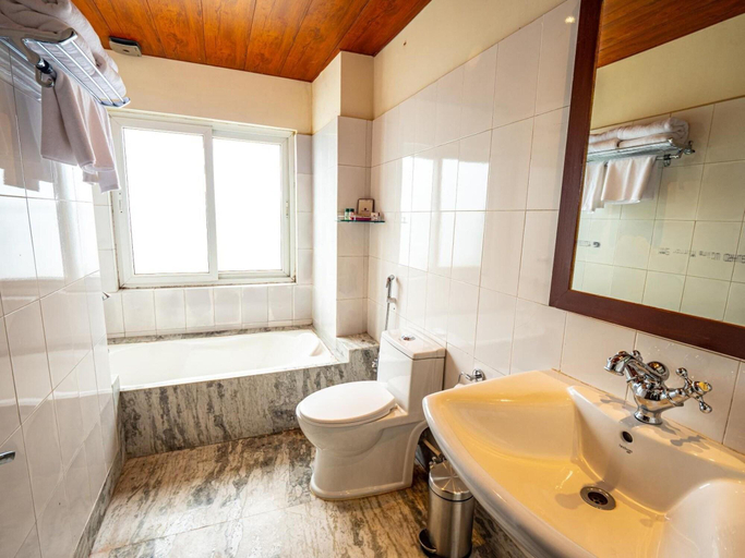 Bathroom 4, Sumi Shangrila Deorali Gangtok, East Sikkim