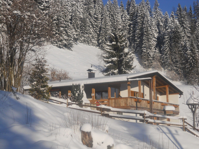 Exterior & Views 2, Chalet in Niederndorf Near Kufstein With Balcony, Kufstein