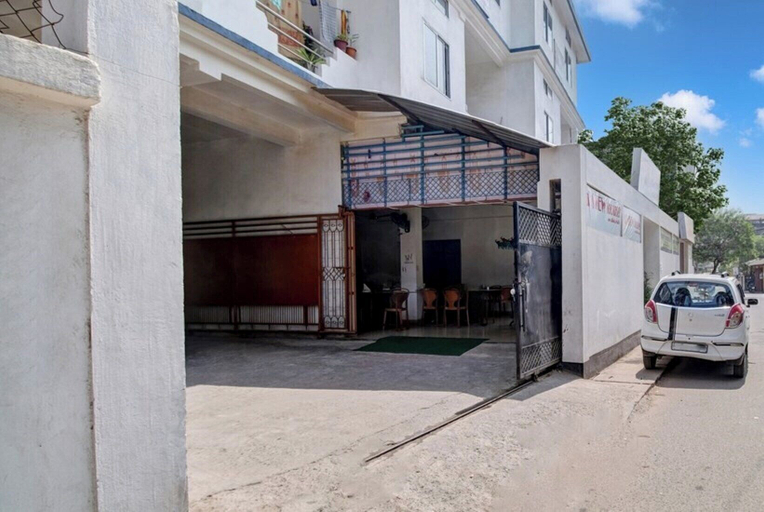 Exterior & Views 2, Hotel B&B Heights, Kamrup Metropolitan