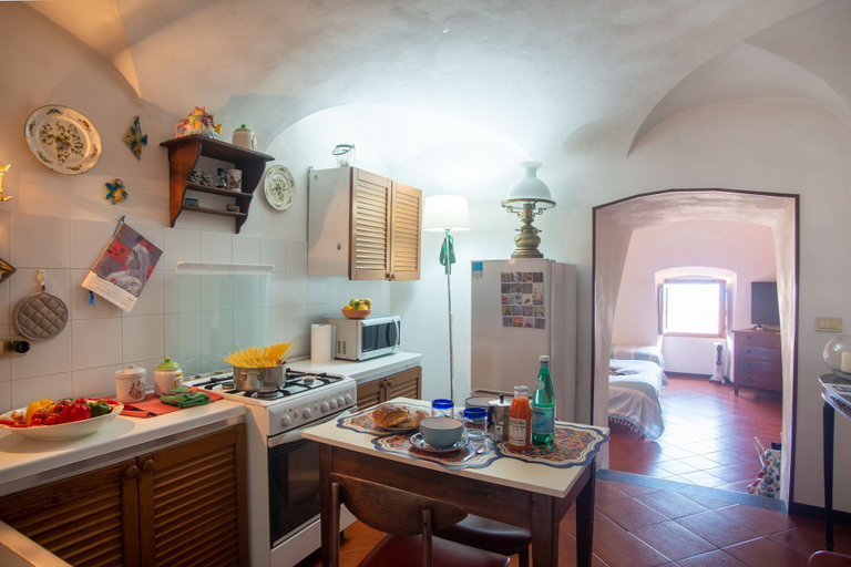 Room 4, La Casa Nel Cuore in Sanremo, Imperia
