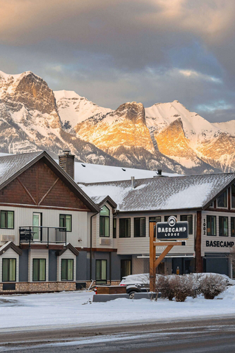 Exterior & Views 2, Basecamp Lodge Canmore, Division No. 15