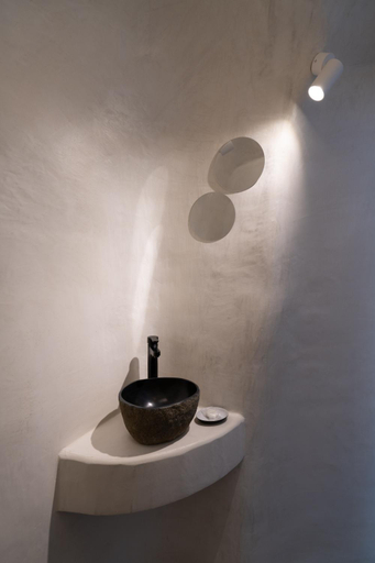 Bathroom, Niso Cave Suites, South Aegean