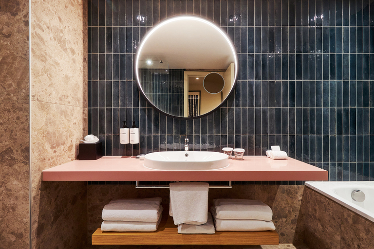 Bathroom 5, voco MALTA, St Julian's
