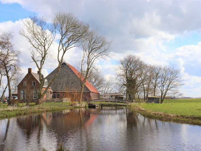 Exterior & Views 1, Chalet with Hot Tub, Suwald, Tytsjerksteradiel