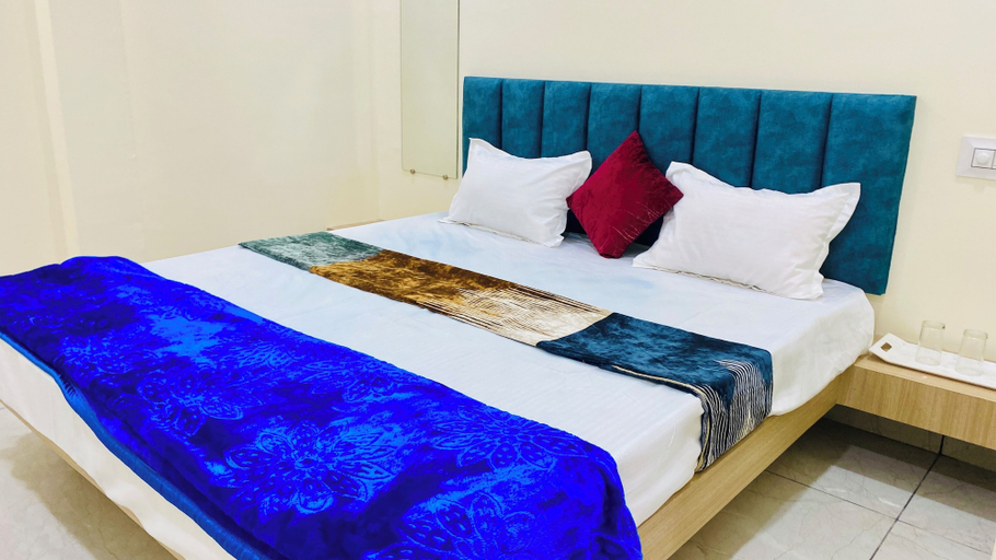 Bedroom 2, Hotel Raghavan, Ujjain