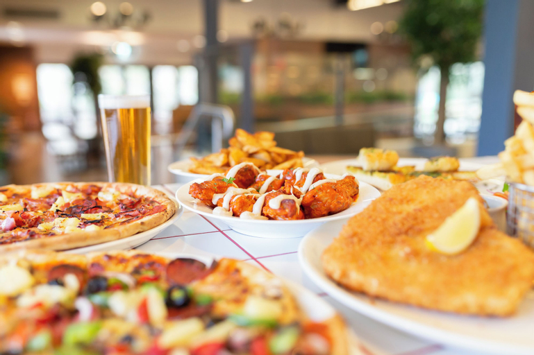 Food & Drinks 8