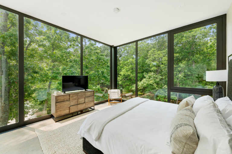 Room 1, Glass Villa East Hampton, Suffolk